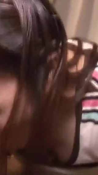 角質のアジアのふしだらな女