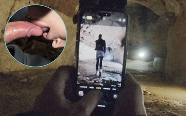 屋外での危険な後背位セックス