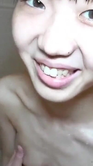 アジアの天使 16488