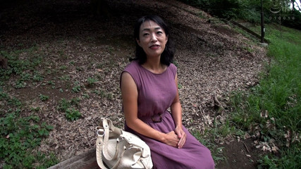 H053g04 地味な還暦熟女はパイパン！普通のお義母さんが感度抜群のカラダを震わせる