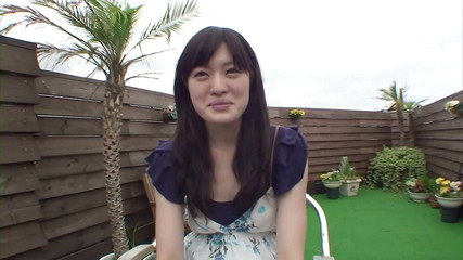 甘いアジアのひよこがハメ撮りで硬いチンポを排出する