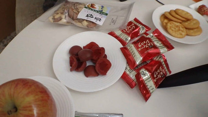 美女が口とマンコで超エッチな音を立てるASMR