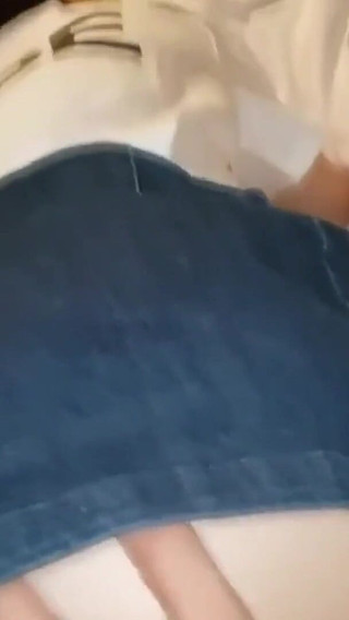 角質のアジアのスラッツ #433