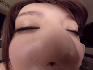 熱さと恥辱に満ちた車内不倫