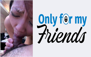 18歳の貧乳日本人痴女、桜かえでが巨根で犯されたい