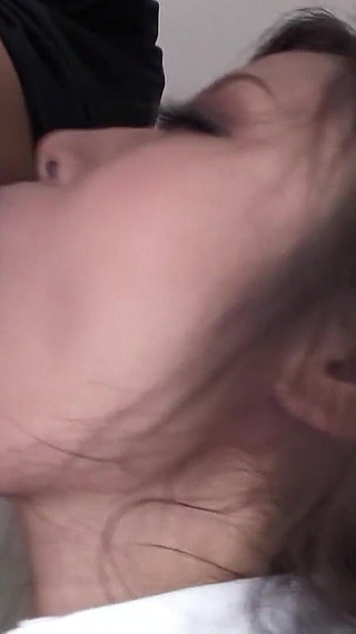 無修正ディープ受精無修正JAV中出しセックスでの完璧な日本人ティー義妹