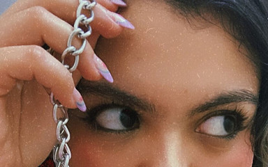 彼女はサブであることが大好きです