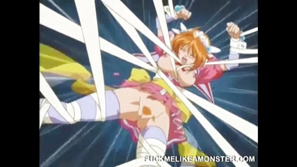 新しい呪われたチンポを持つモンスターガールが小柄なティーンとセックスする